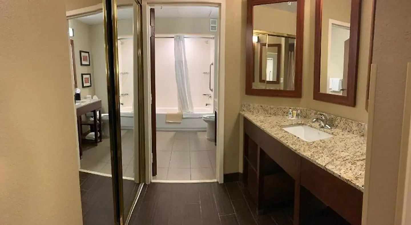 Tollgate Inn Badezimmer