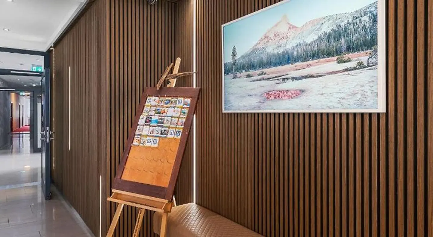 Adler ROOM_EXAMPLE