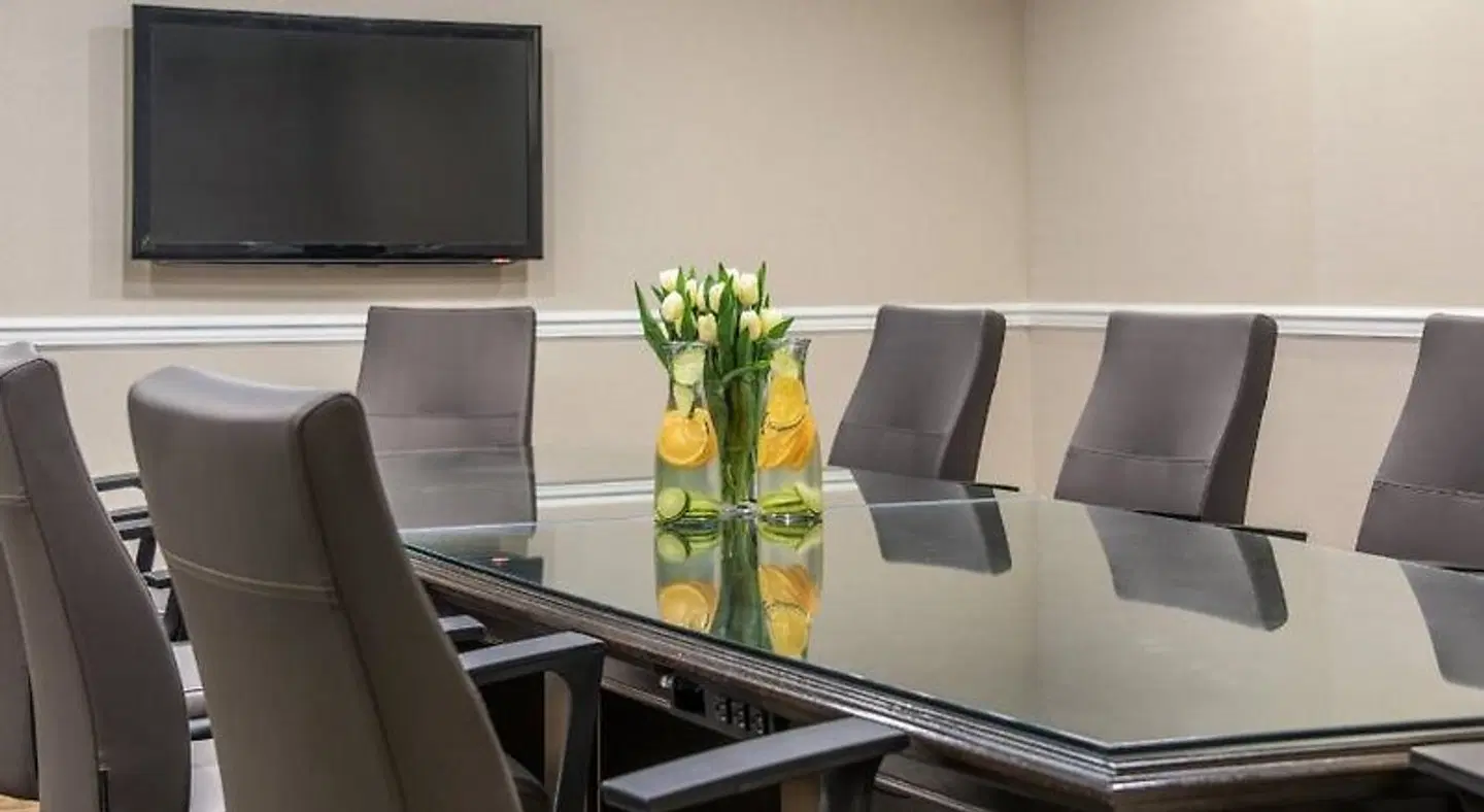 Courtyard by Marriott Charleston Historic District ROOM_EXAMPLE