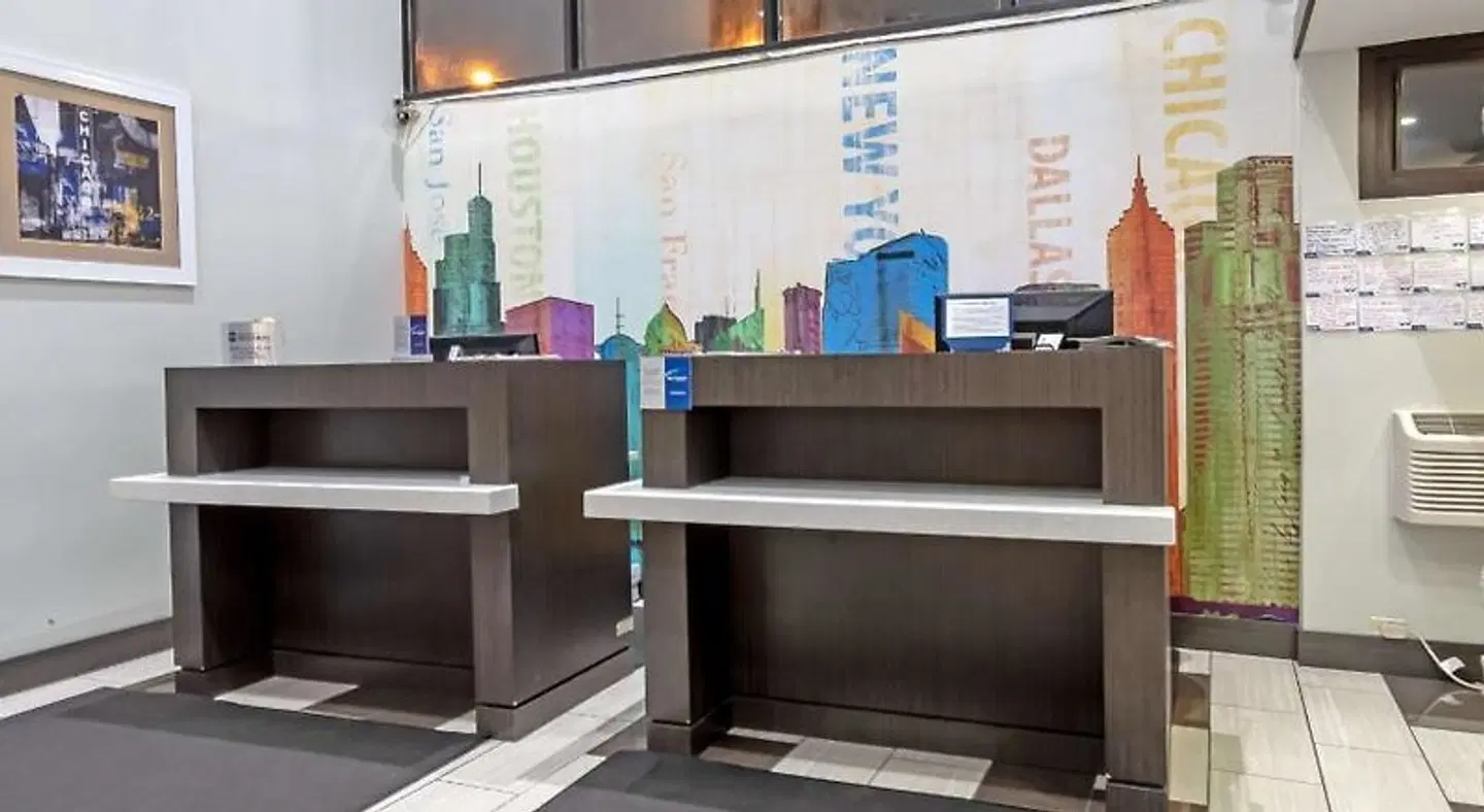 Best Western at O'Hare LOUNGE_LOBBY