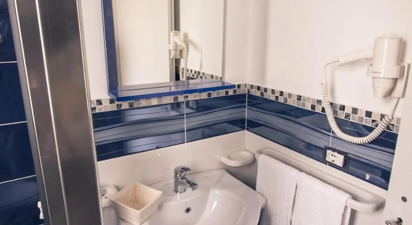 Venustas Badezimmer