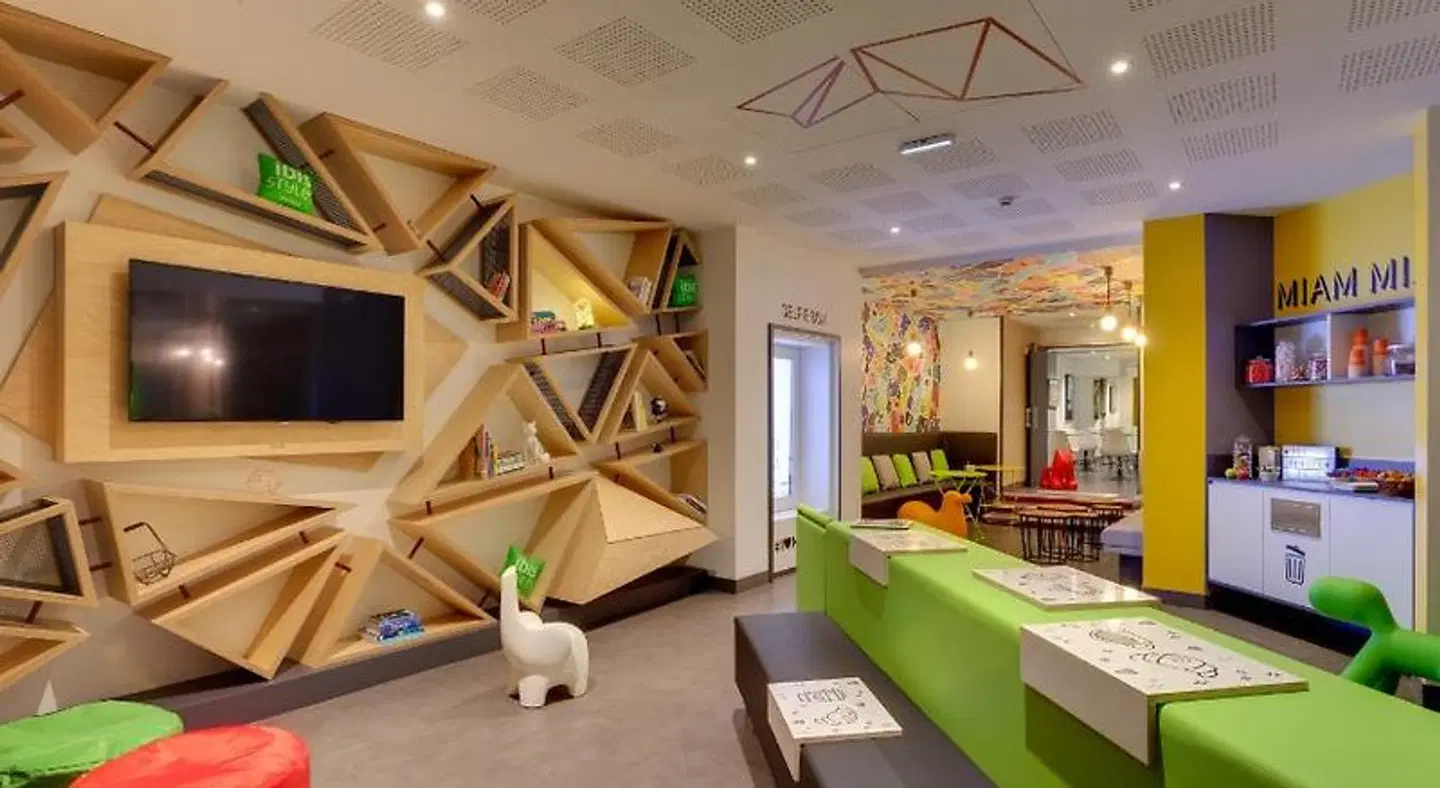 Kyriad Nantes Centre Gare Nord HEALTH_BEAUTY