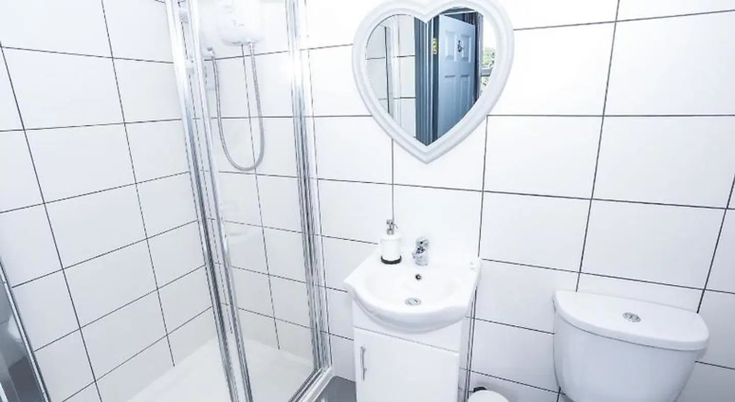 Beckenham Park Hotel Badezimmer