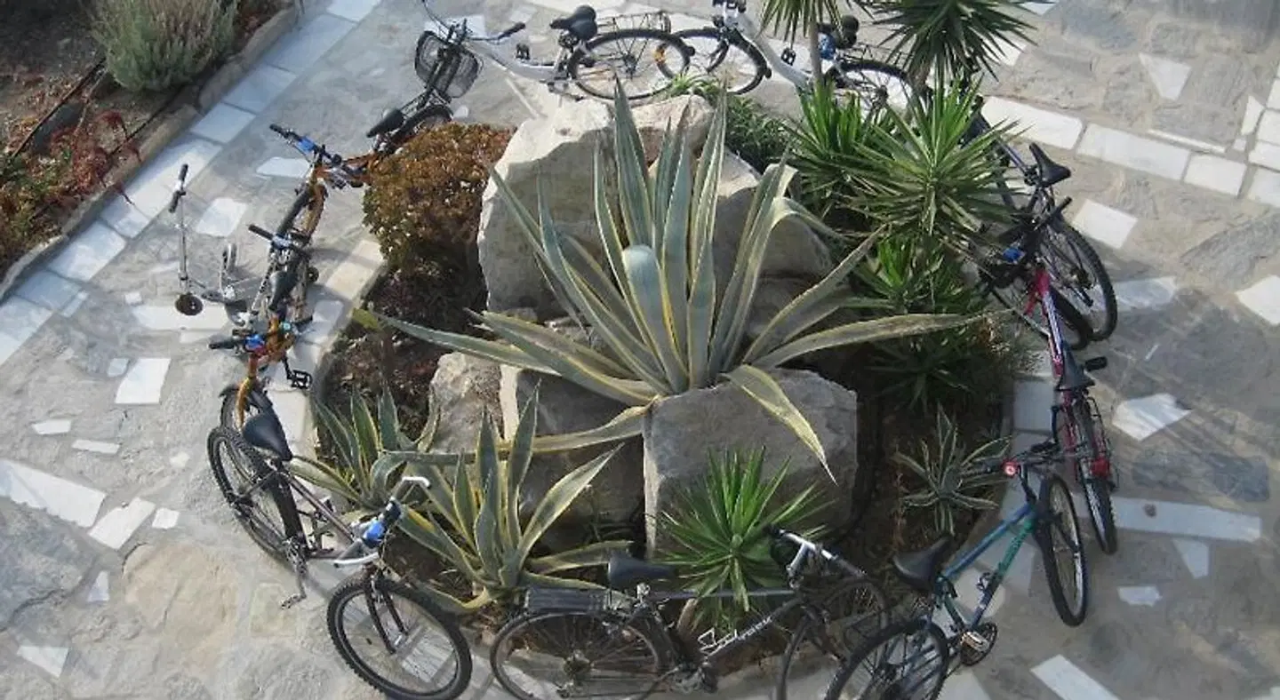 Paros Apartments Garten