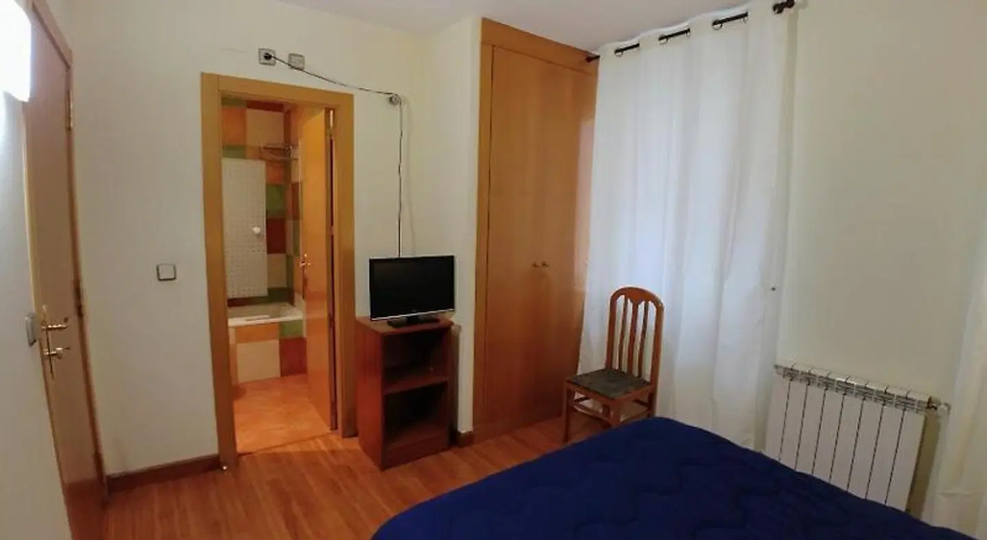 Hostal Prada Borges ROOM_EXAMPLE