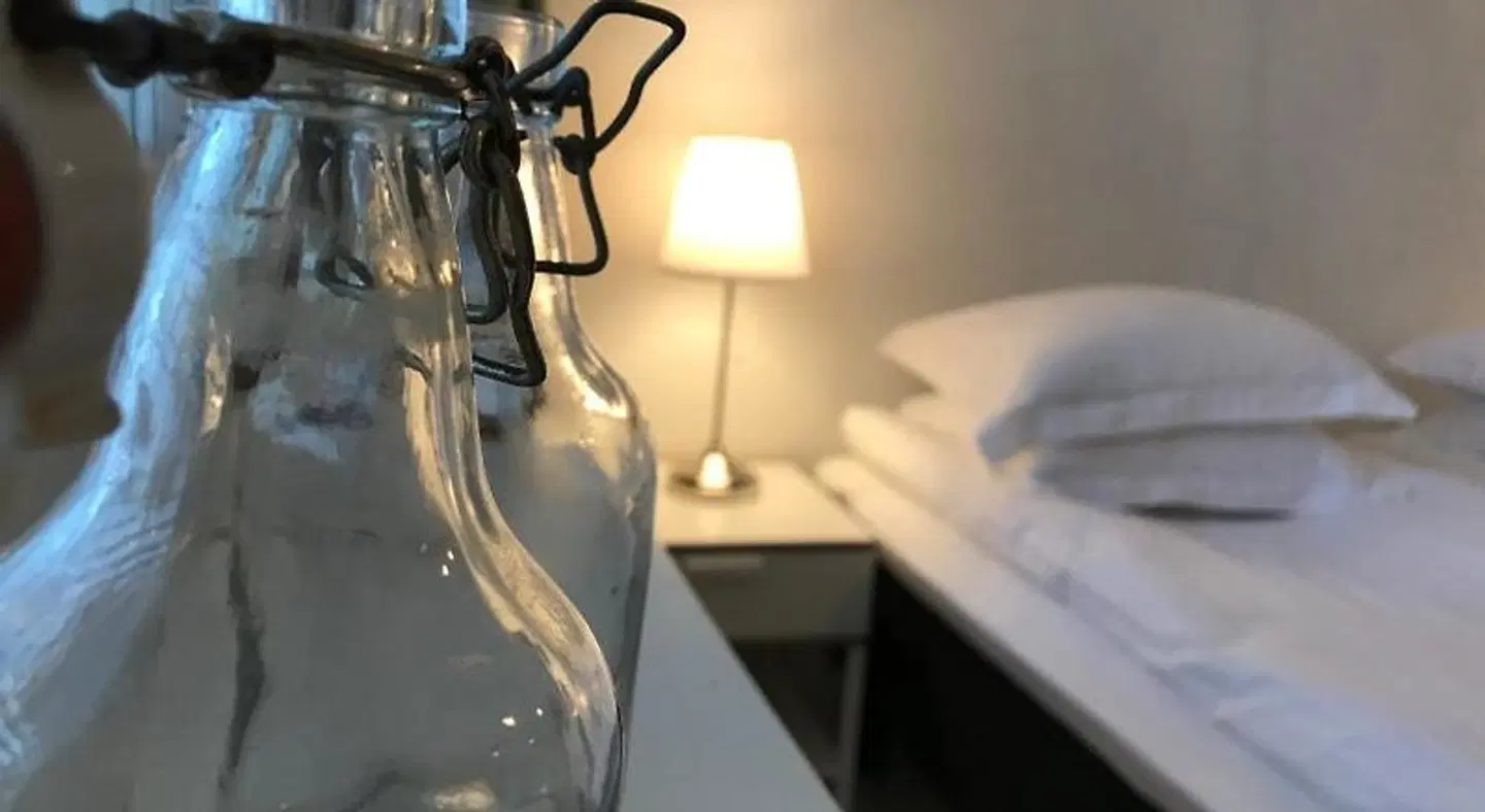 Green Door Apartments Badezimmer