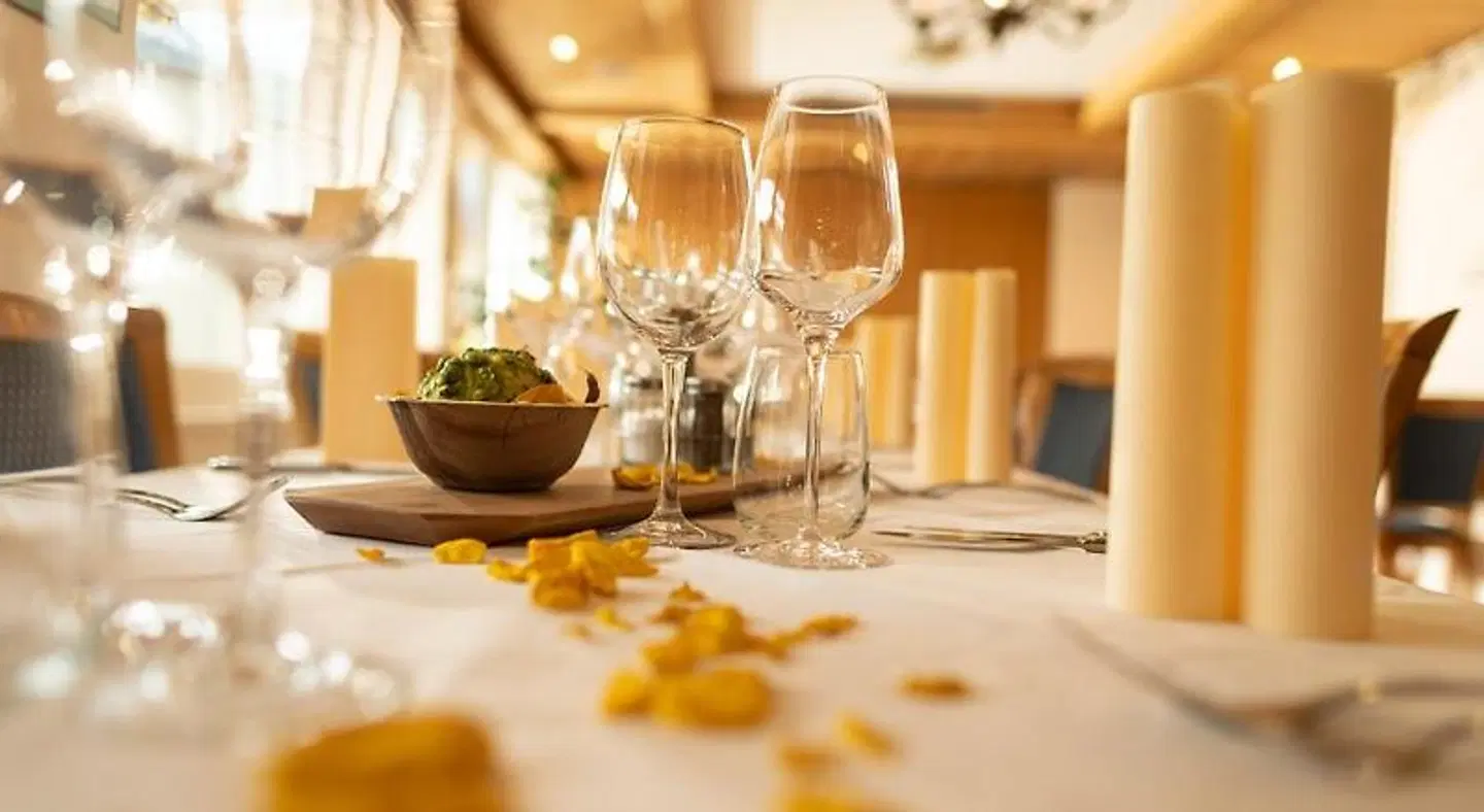 Crystal Restaurant