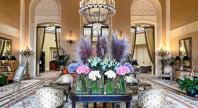 InterContinental Mark Hopkins Lobby