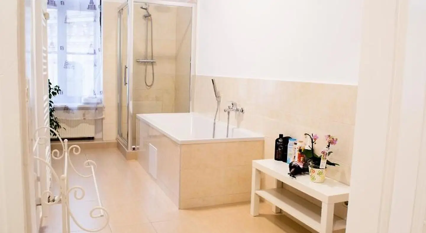 Gwuni Mopera B&B Badezimmer