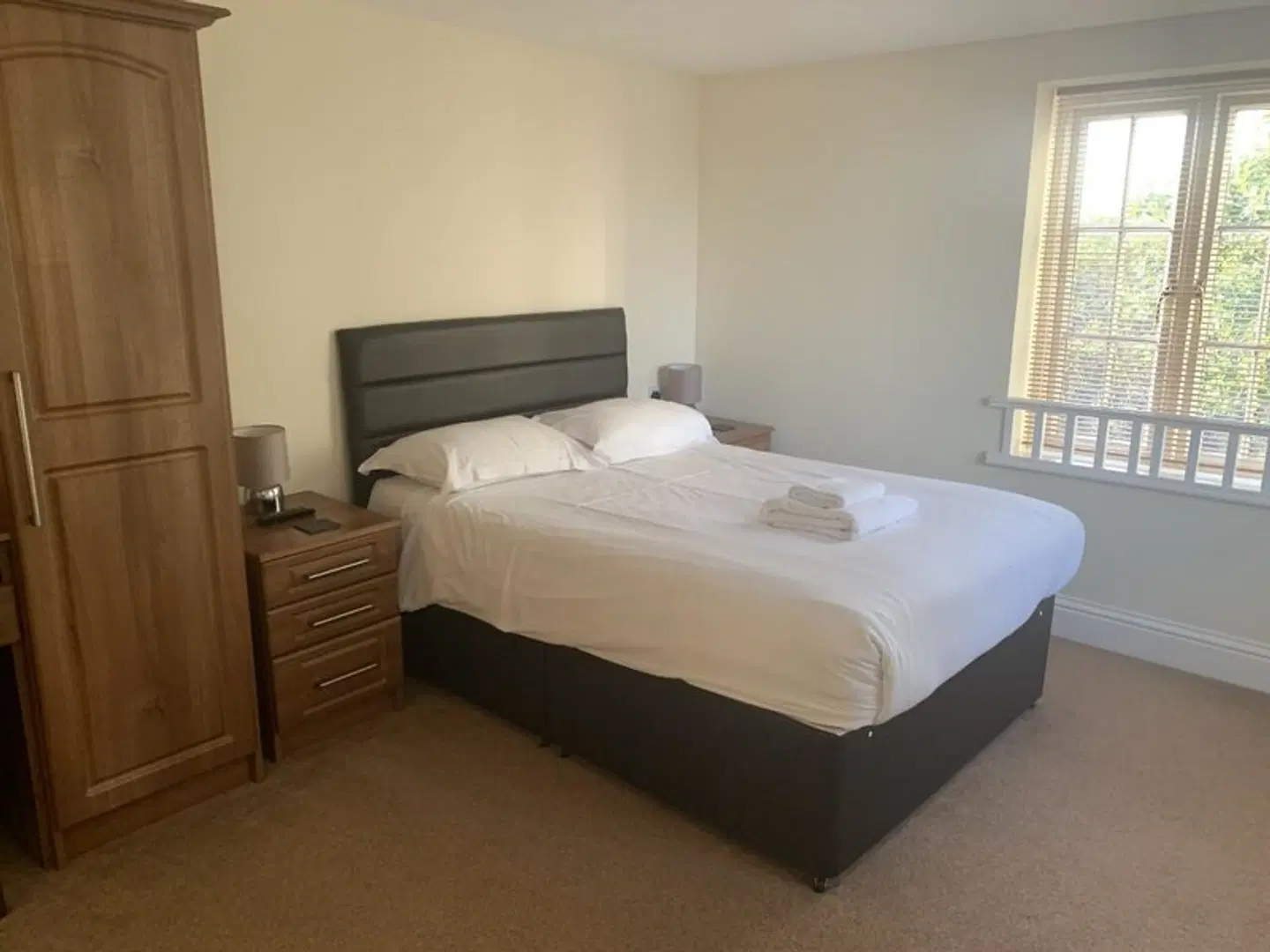 The Lawns Guest House ROOM_EXAMPLE