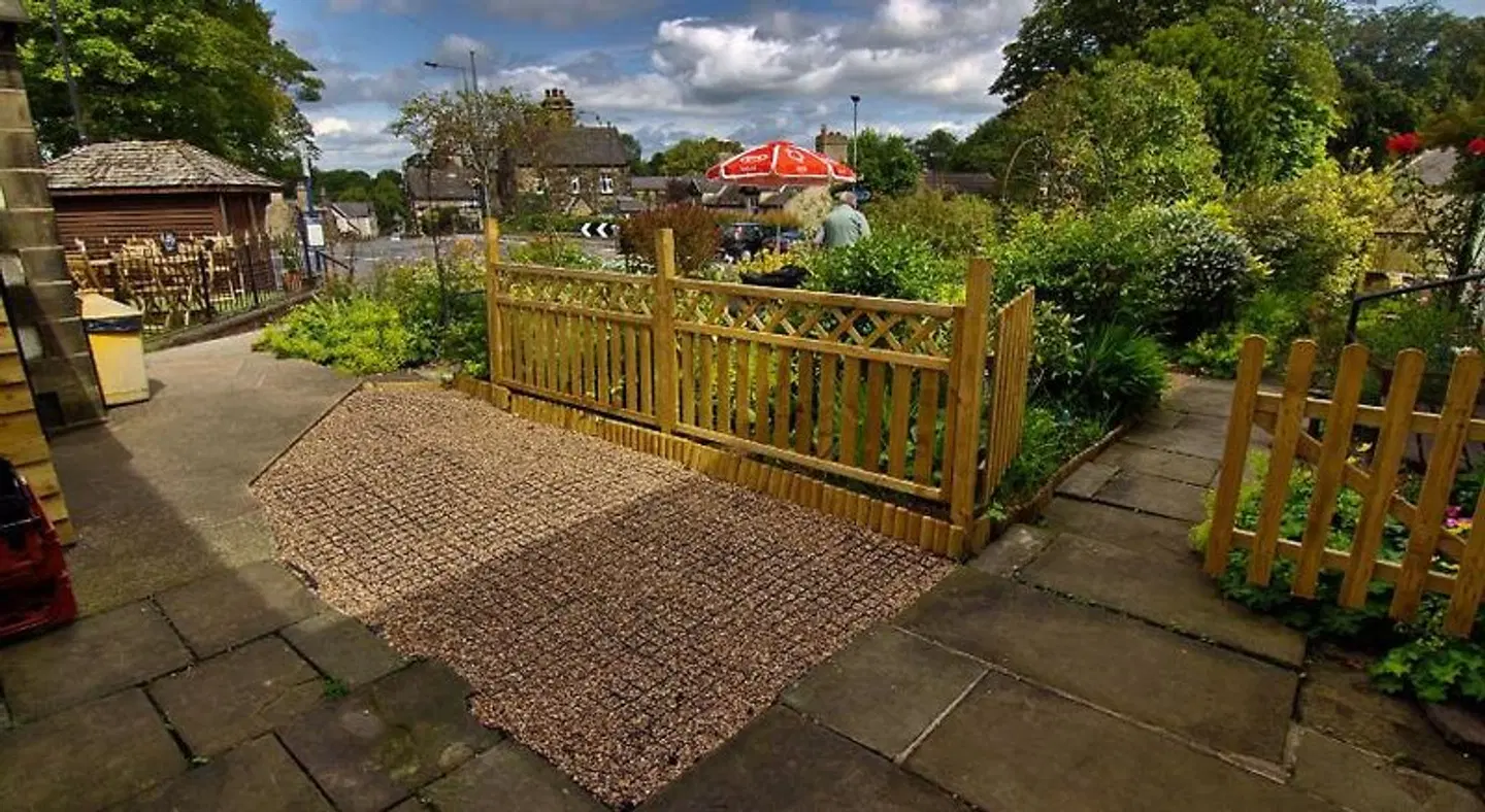 Wortley Cottage Guest House Terrasse