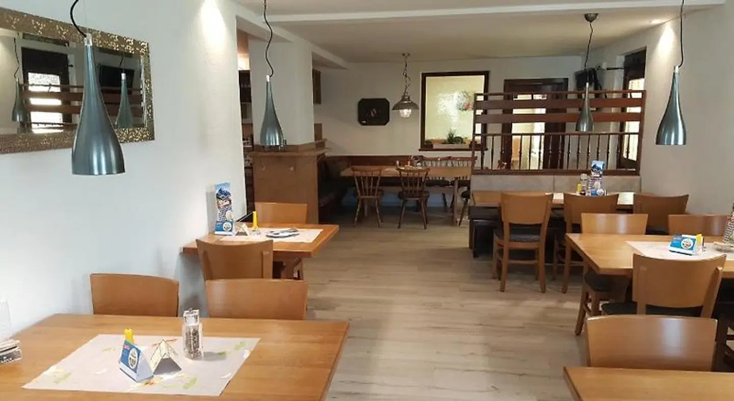 Landgasthaus Zollerstuben Bar