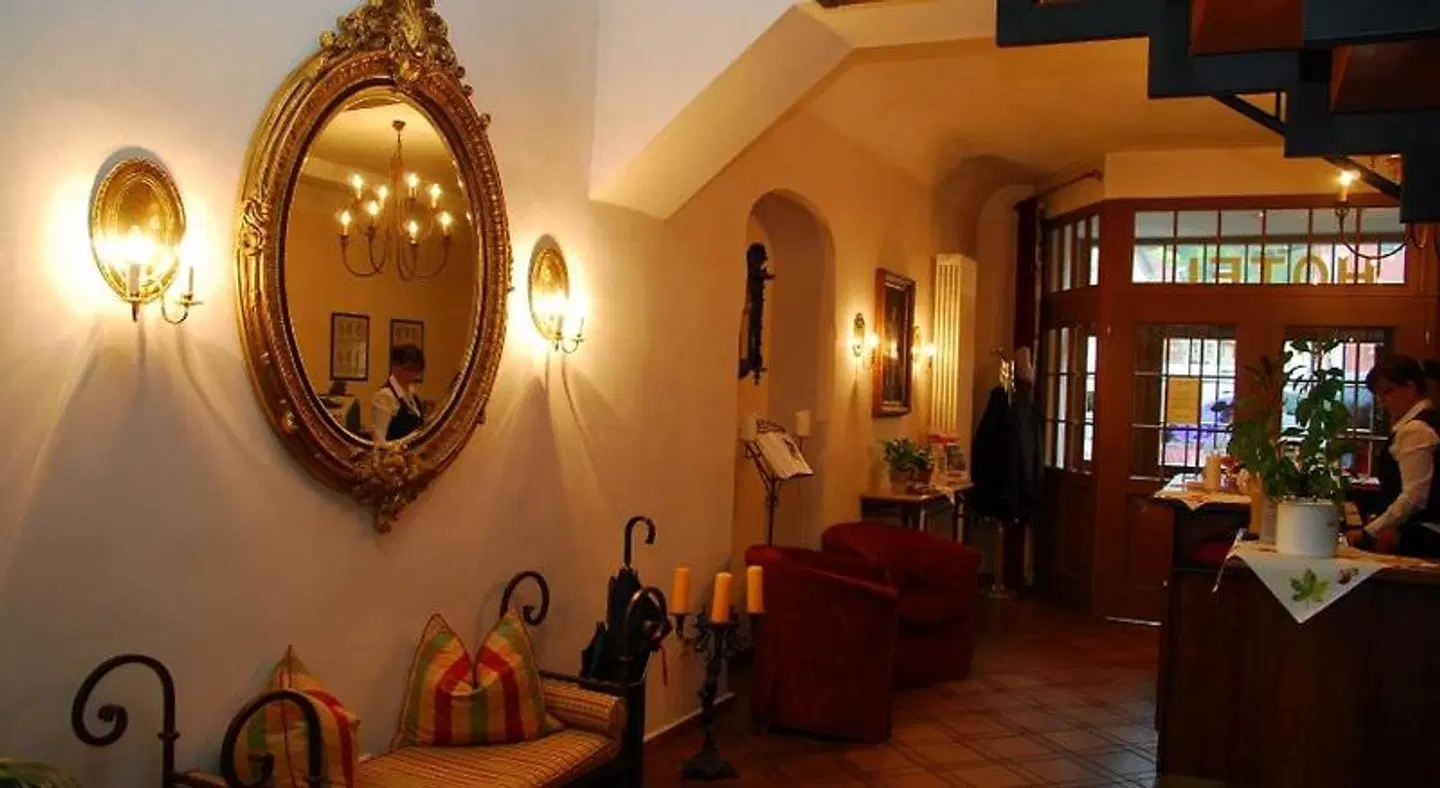 Adler LOUNGE_LOBBY