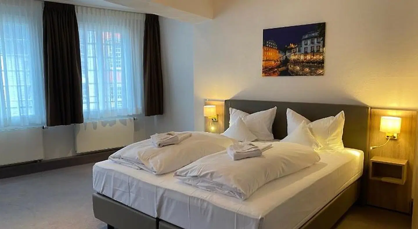Horchem ROOM_EXAMPLE