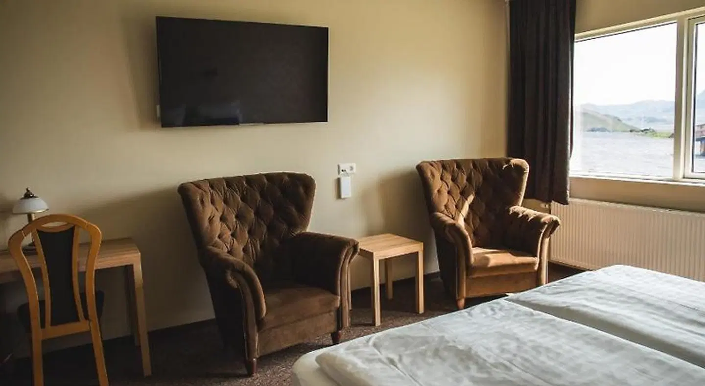 Dyrholaey ROOM_EXAMPLE