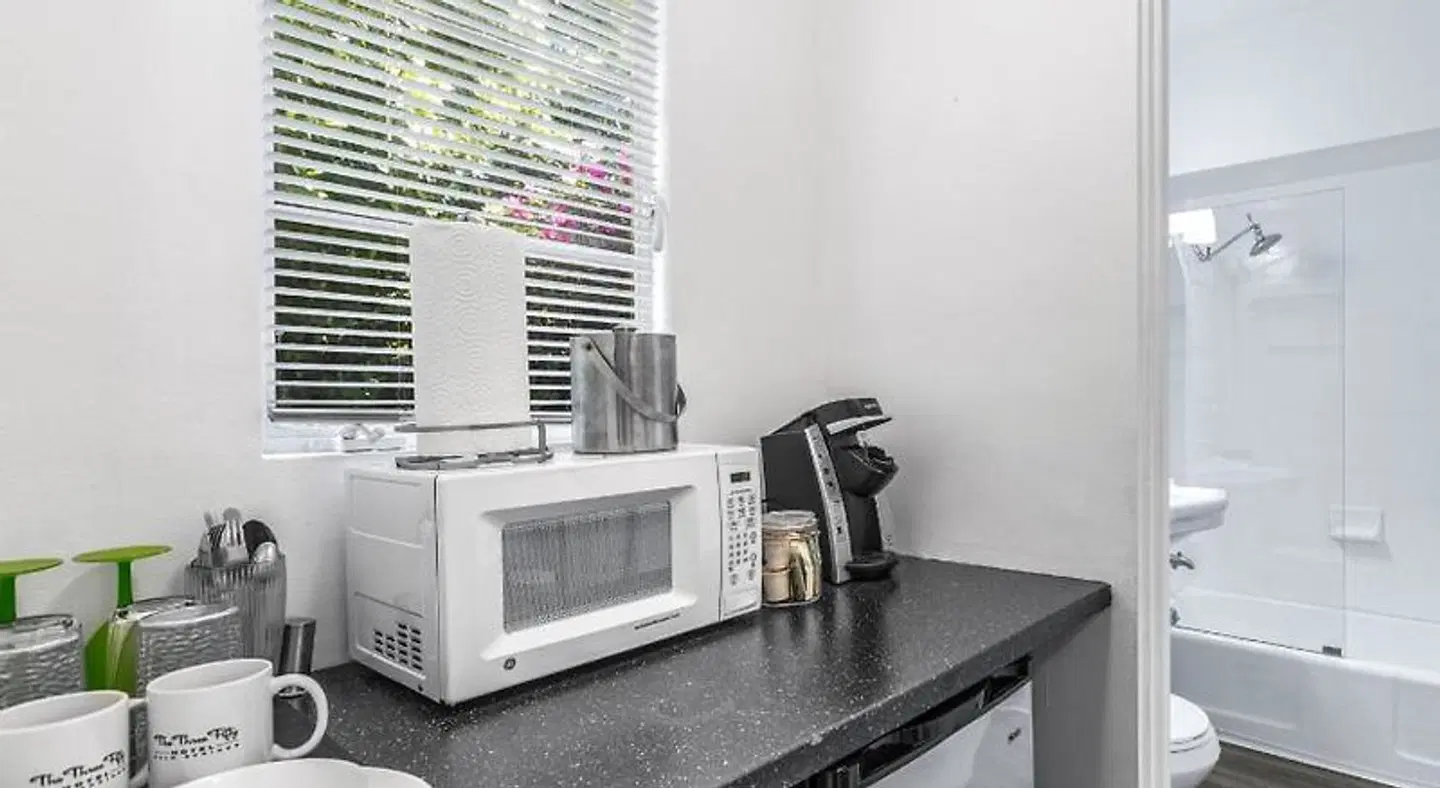 The Three Fifty Hotel ROOM_EXAMPLE