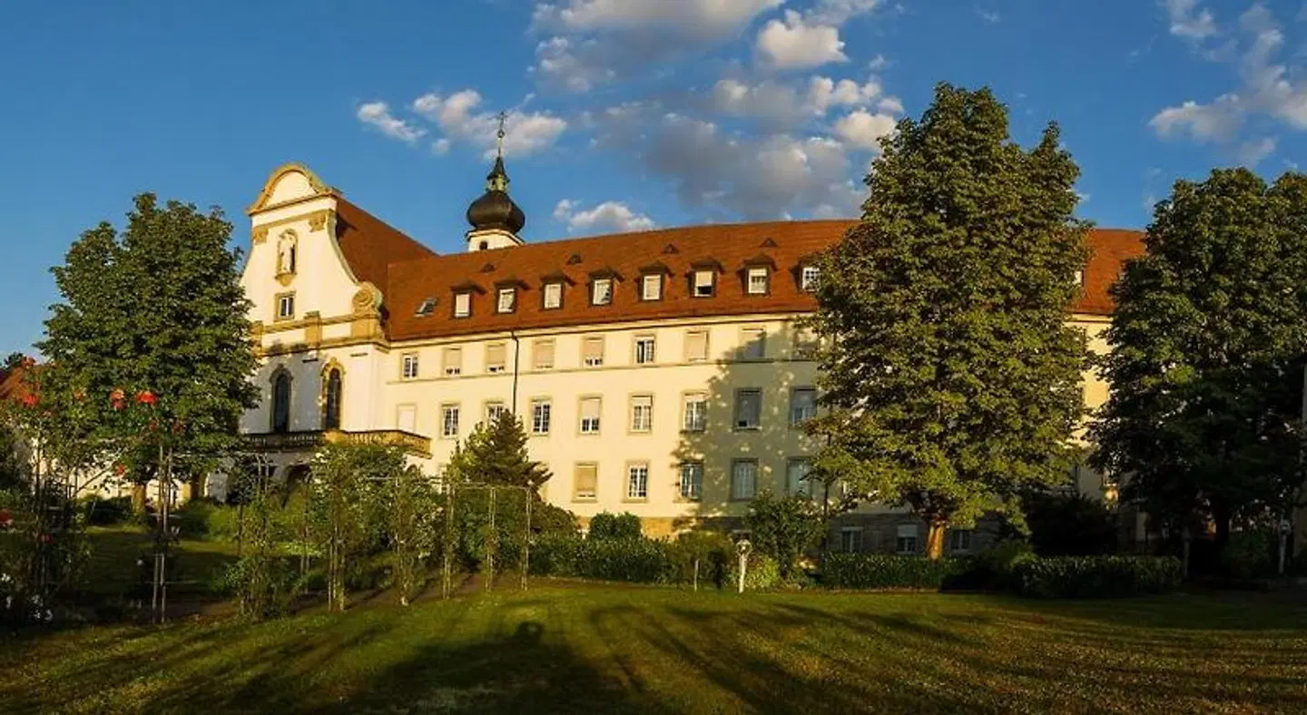 Maria Hilf EXTERIOR