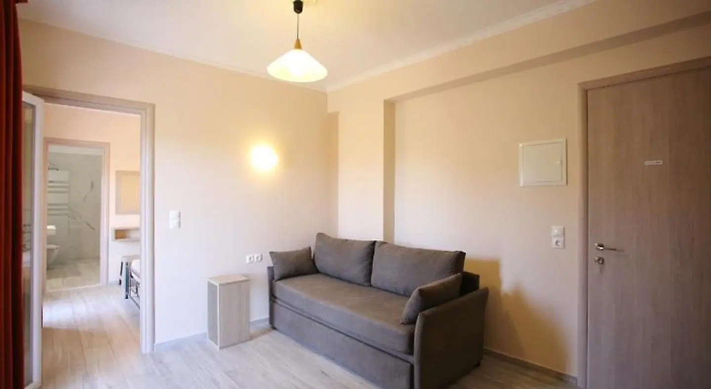 PHILLIPOS Studios ROOM_EXAMPLE
