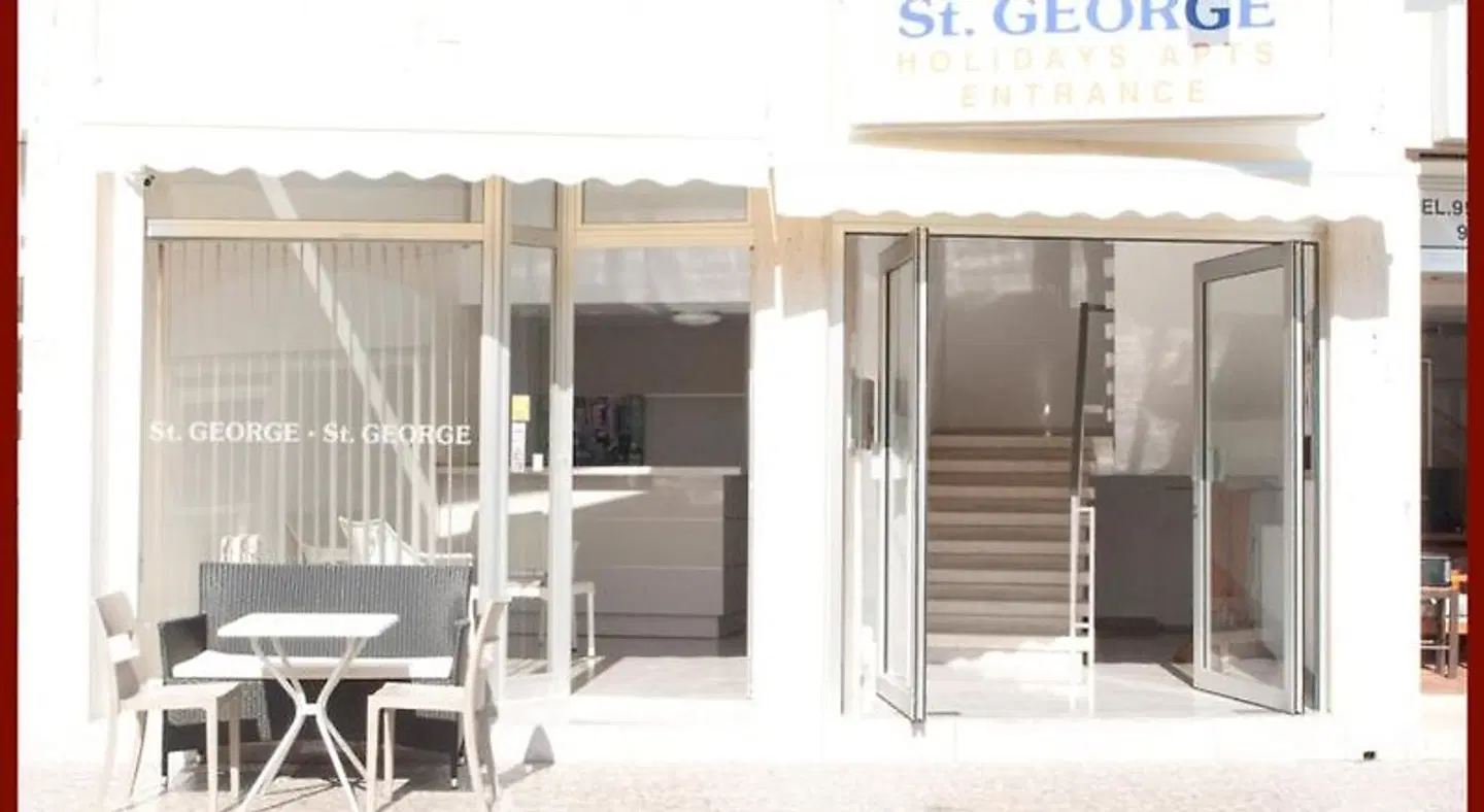 St. George Rent Rooms Terrasse