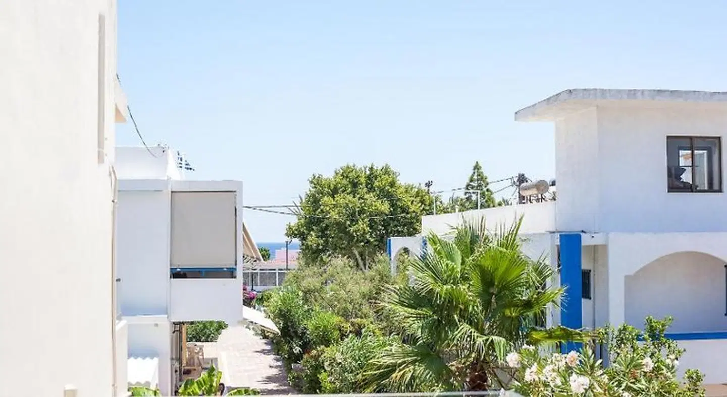 Steve's Beach EXTERIOR