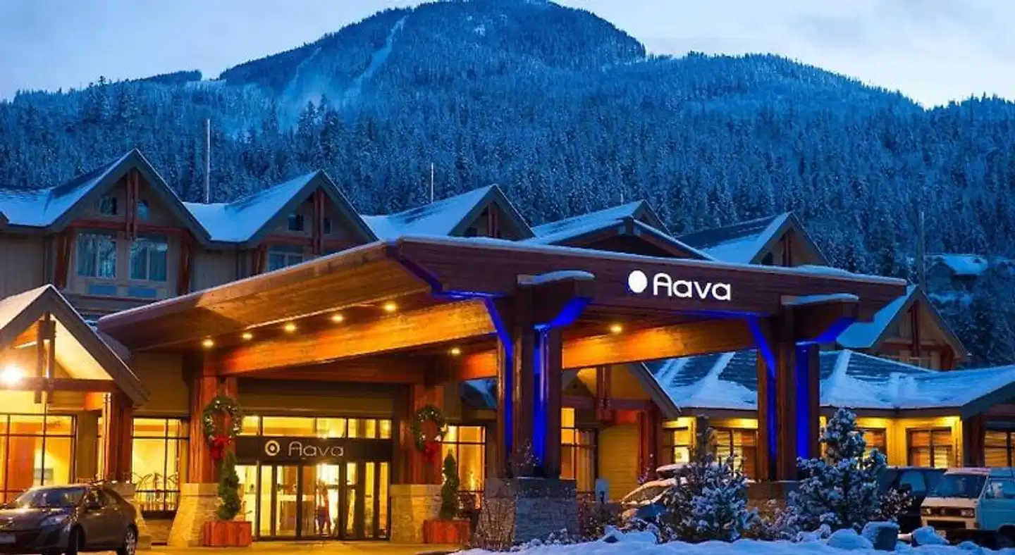 Aava Whistler Hotel Aussenansicht