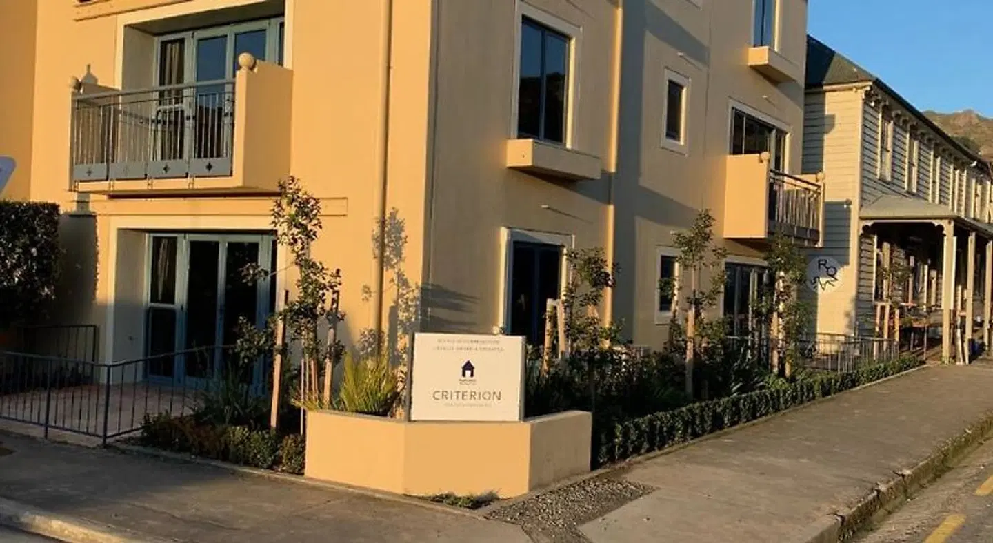 Akaroa Criterion Motel EXTERIOR
