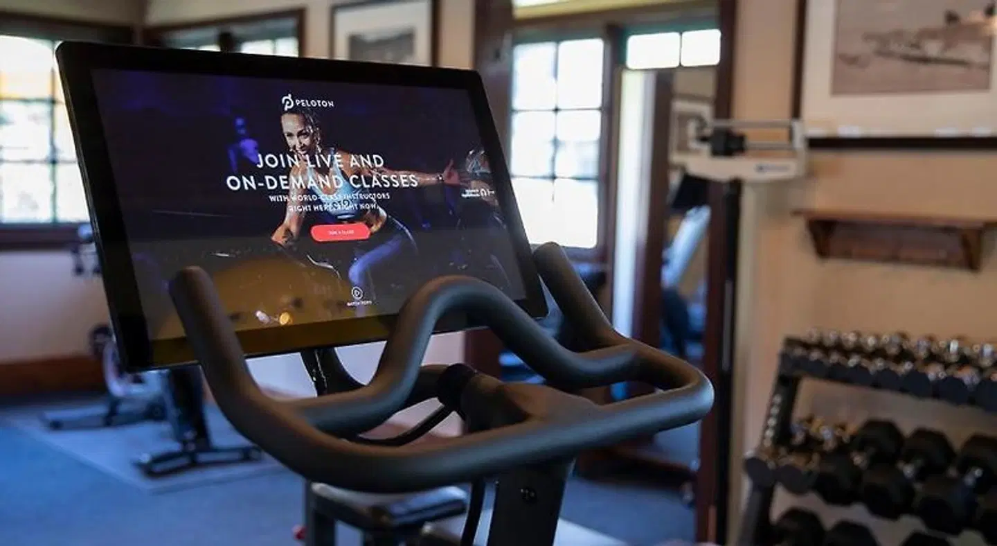 UCLA Lake Arrowhead Lodge SPORTS_AND_LEISURE