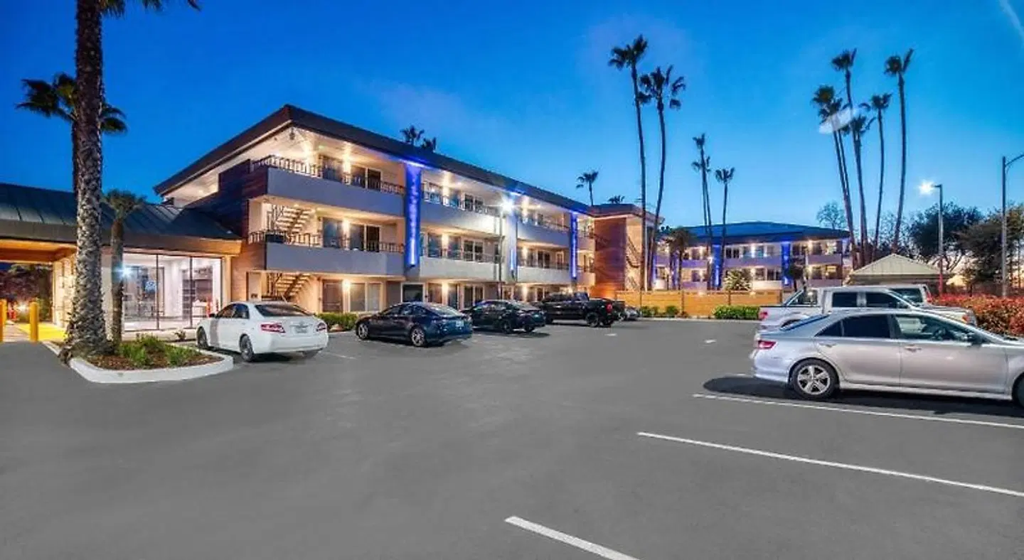 Studio 6 Suites - Stockton, CA - Waterfront EXTERIOR