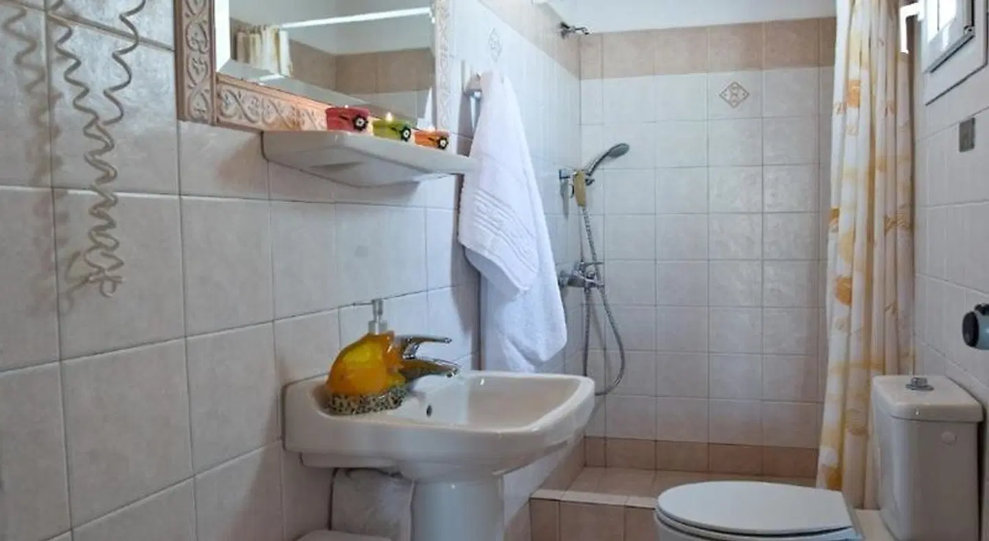 Vana Holidays Badezimmer