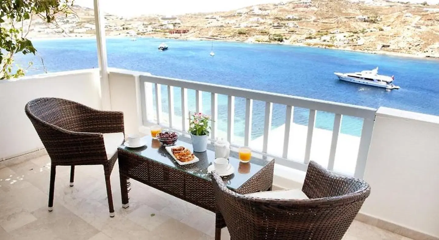 Vana Holidays Terrasse