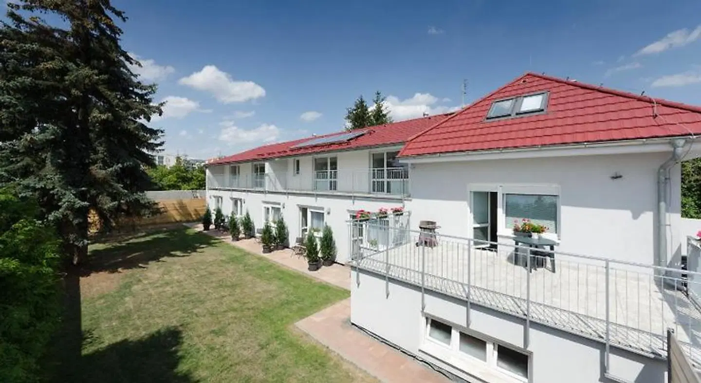 Pension Zli'ín EXTERIOR