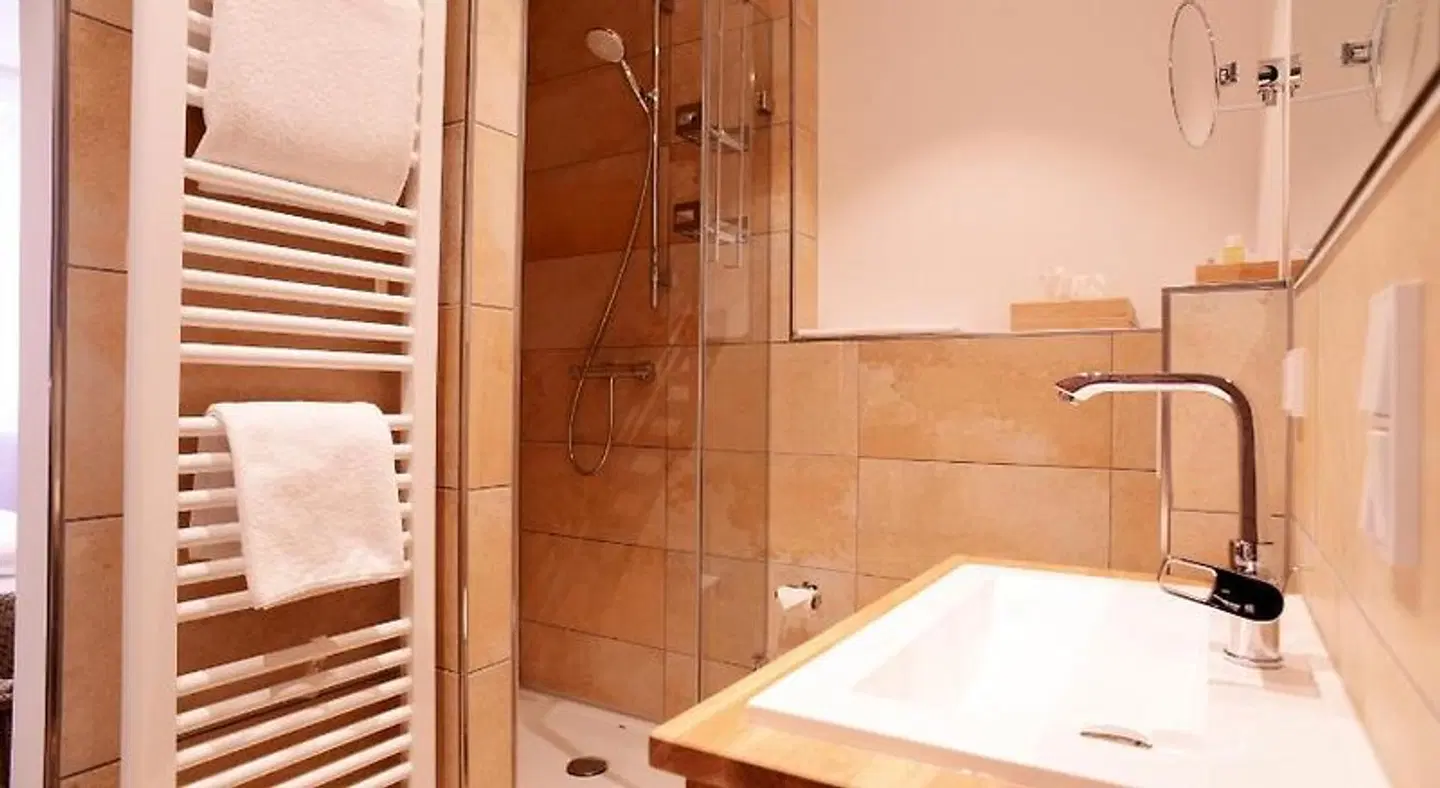 Zur Post Badezimmer