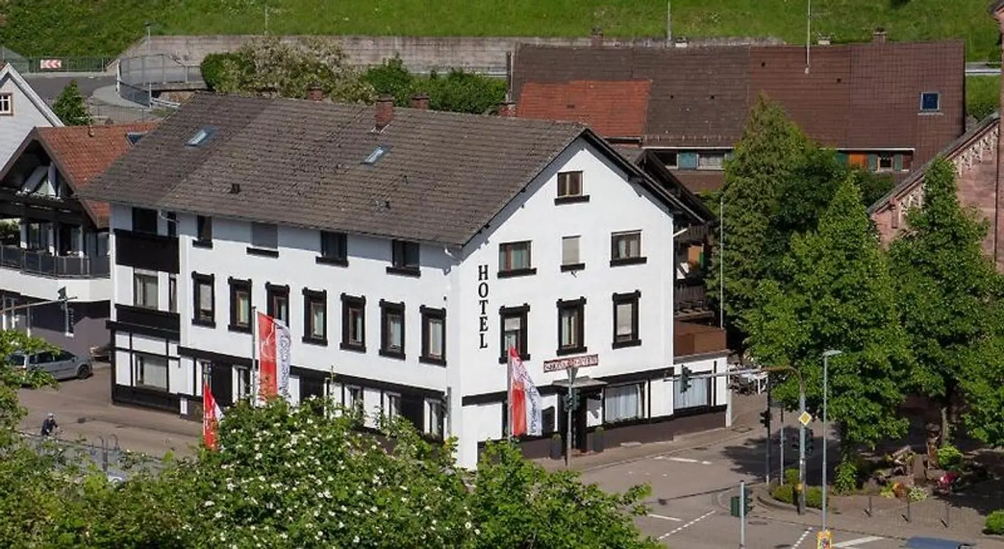 Grüner Baum EXTERIOR