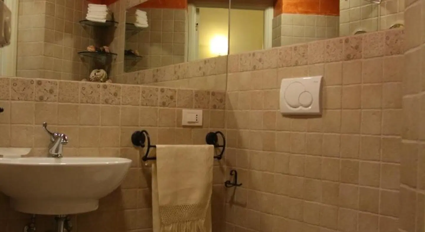 Bed and Breakfast Angolo Fiorito Badezimmer