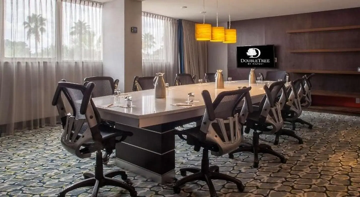 DoubleTree by Hilton Hotel Jacksonville Airport Restaurant