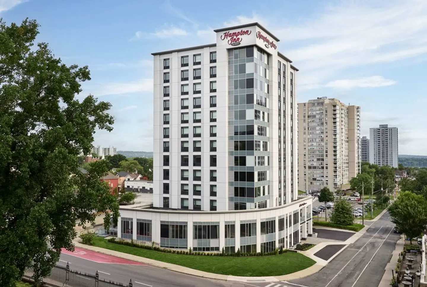 Hampton Inn by Hilton Hamilton EXTERIOR