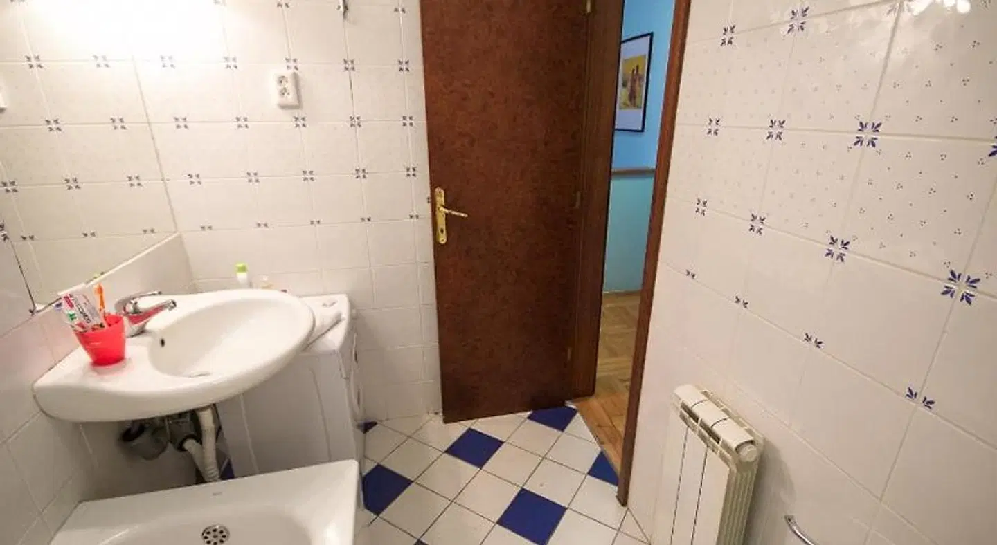 Villa Valdepian Apartments Badezimmer