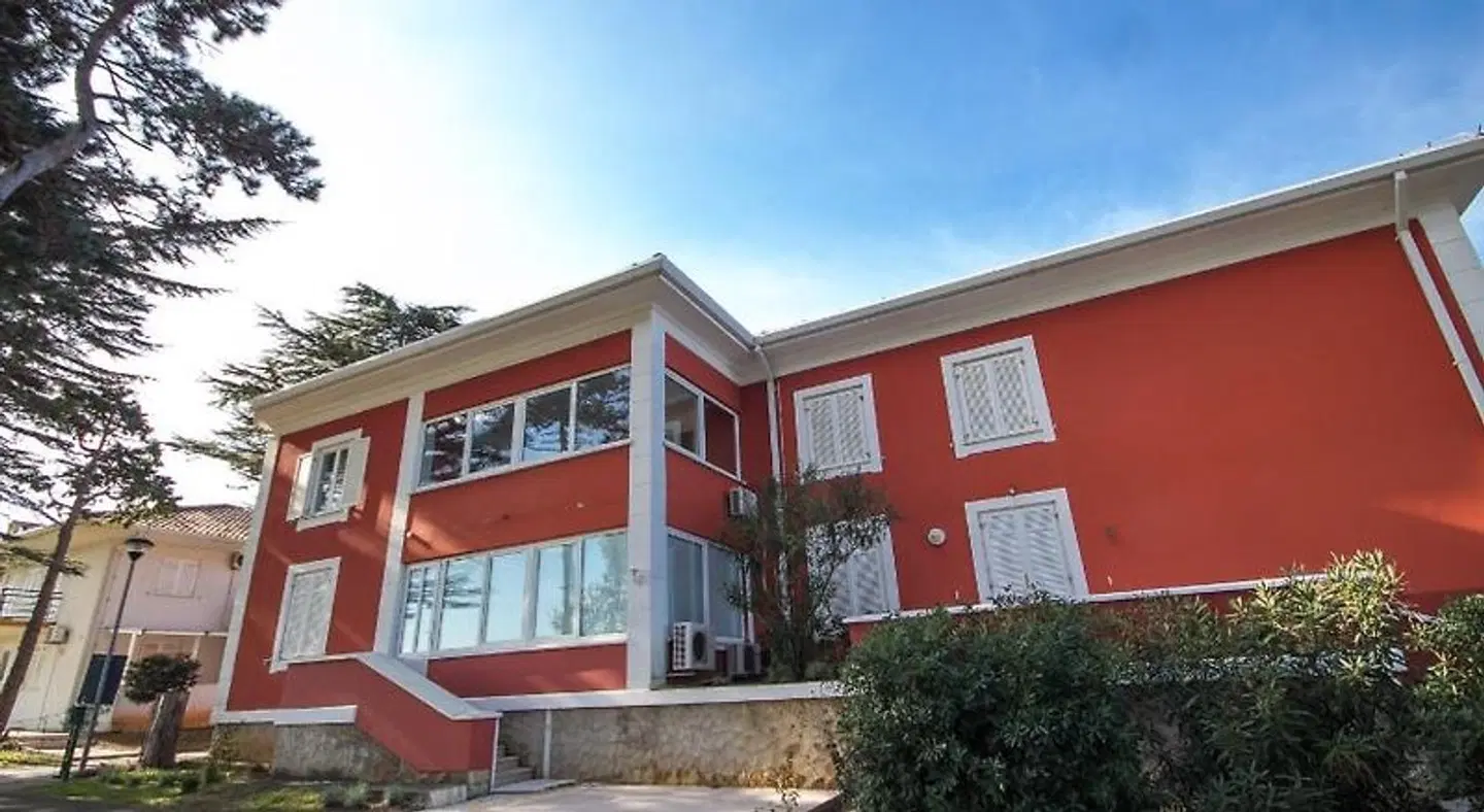 Villa Valdepian Apartments EXTERIOR