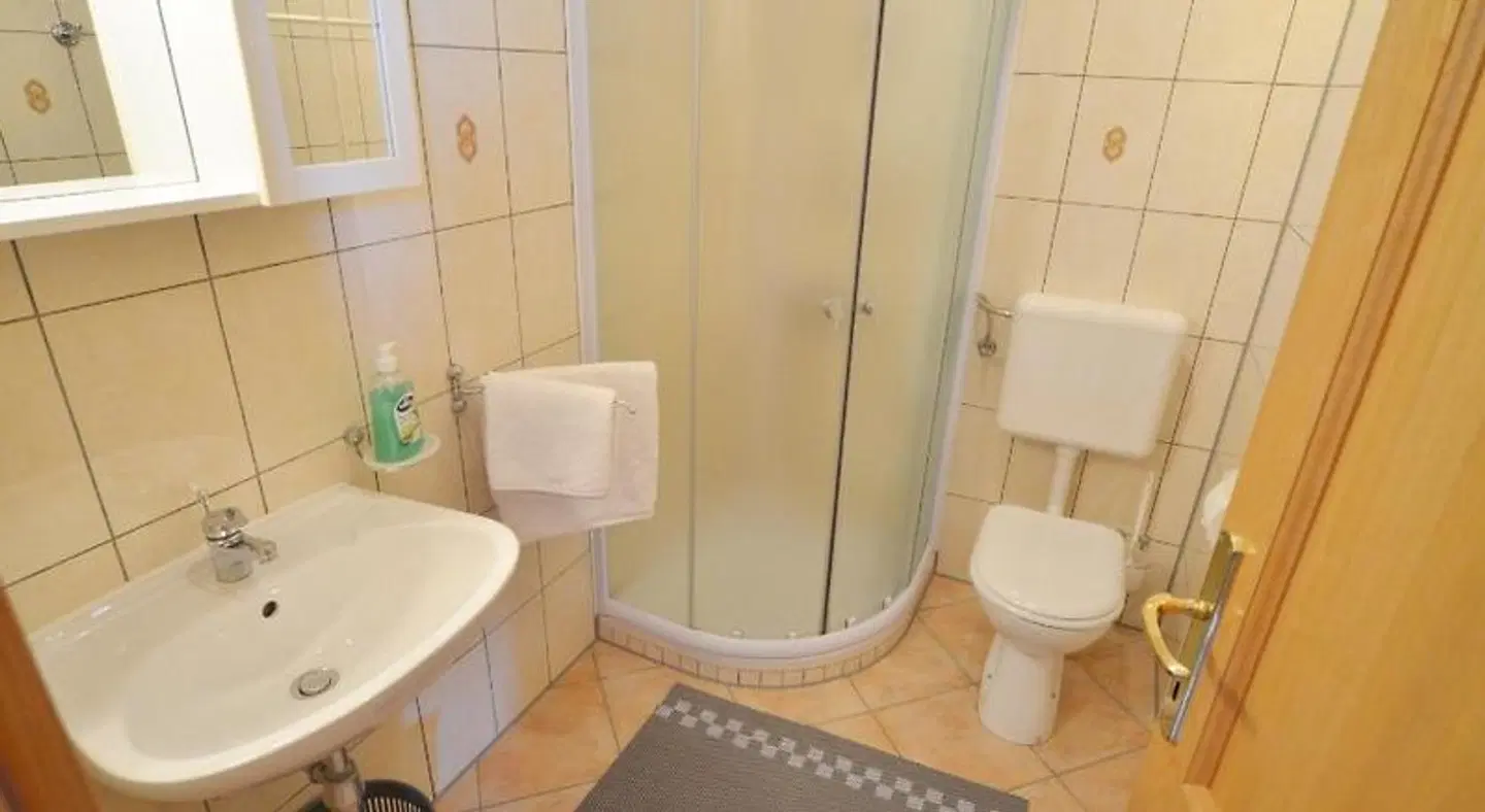 Guesthouse Mila Badezimmer