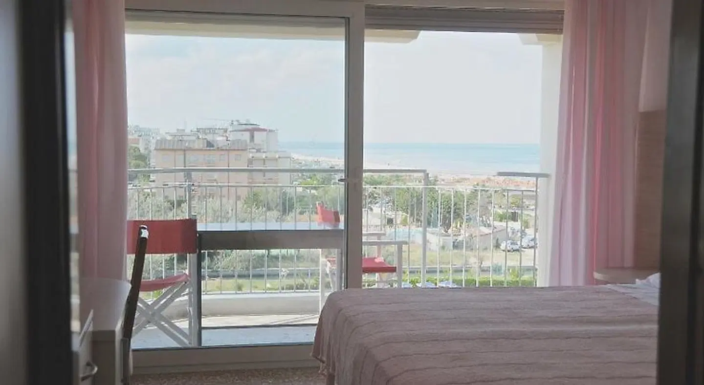 Hotel Silver ROOM_EXAMPLE