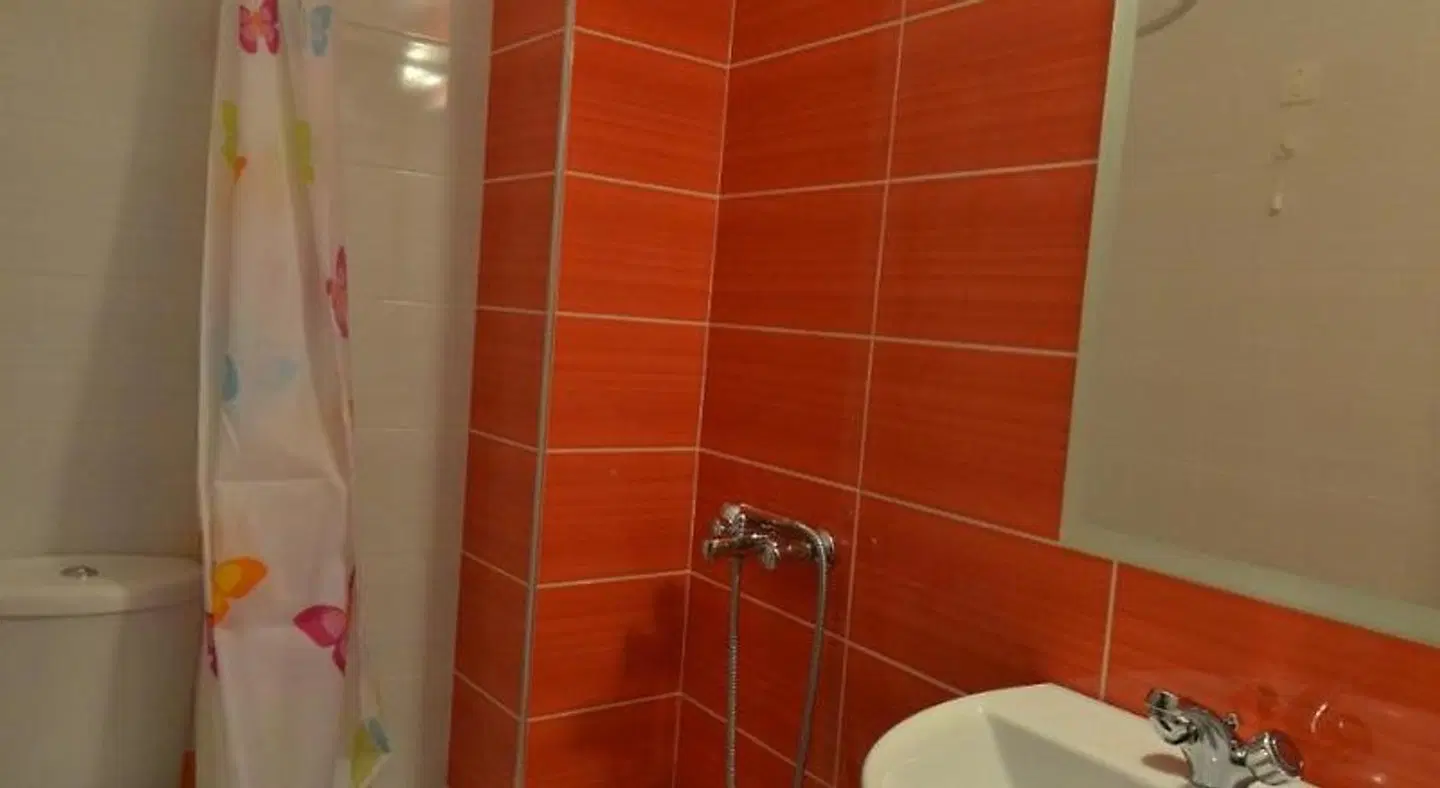 Mavroforos Hotel Badezimmer