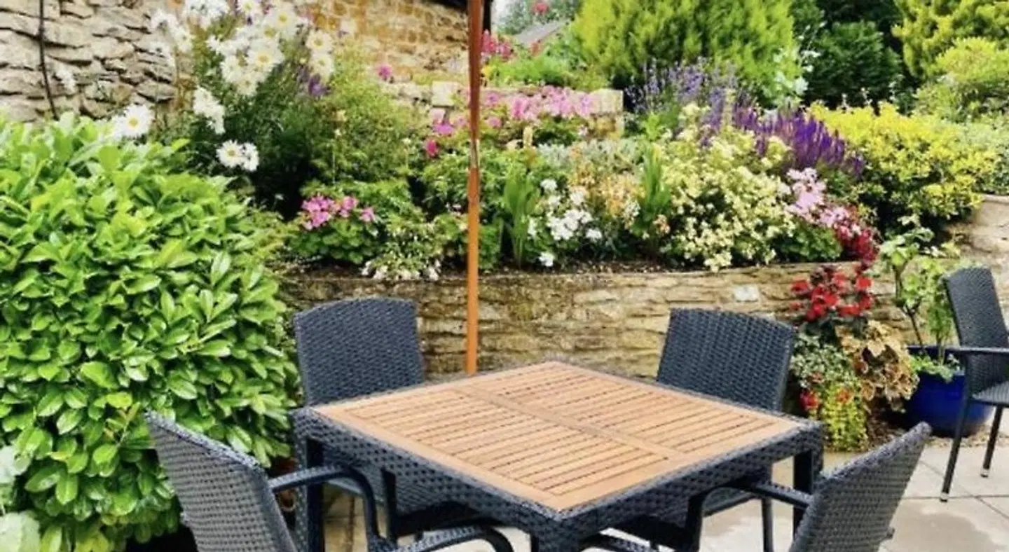 The Old Pheasant Terrasse