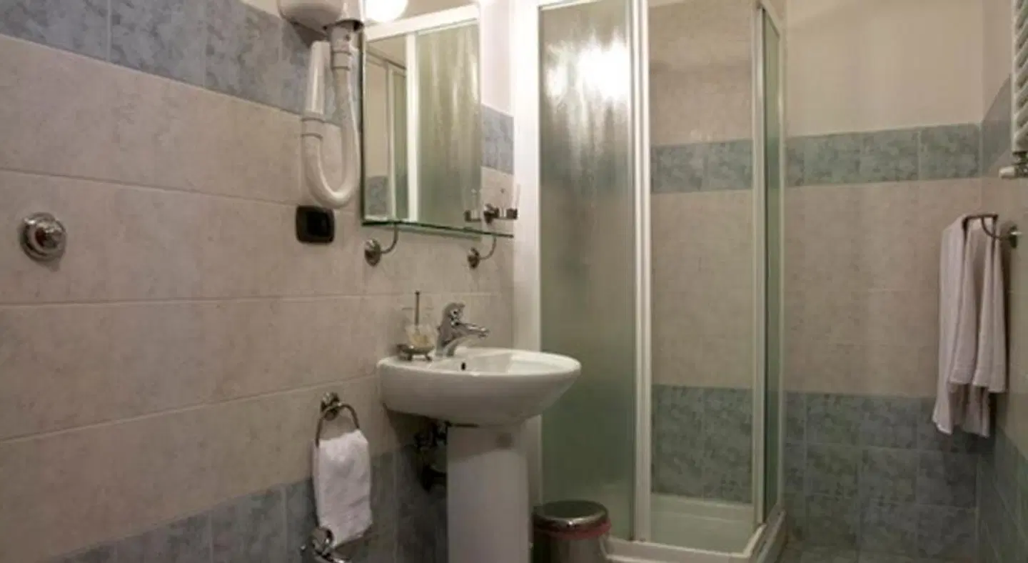Domus Appia 154 Badezimmer