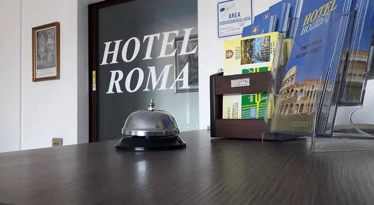 tiburtina hotel holiday EXTERIOR
