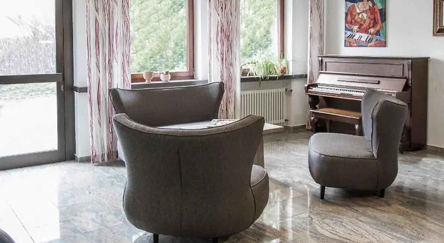 Maurer LOUNGE_LOBBY