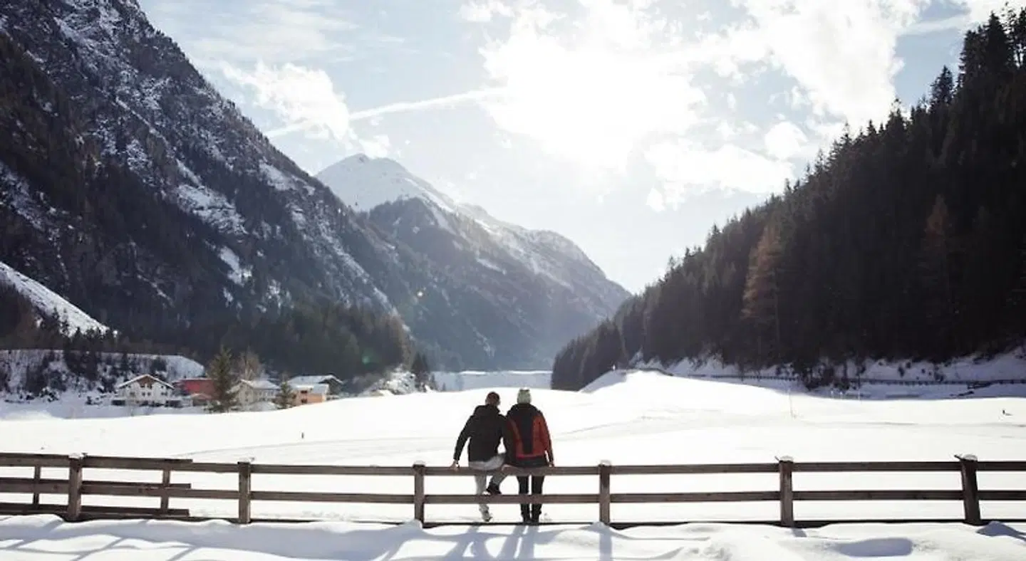 Hotel Weisseespitze LANDSCAPE