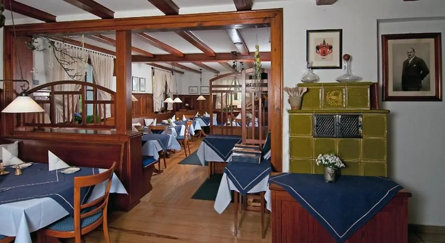 Landhotel Gasthof zum Hirsch Restaurant