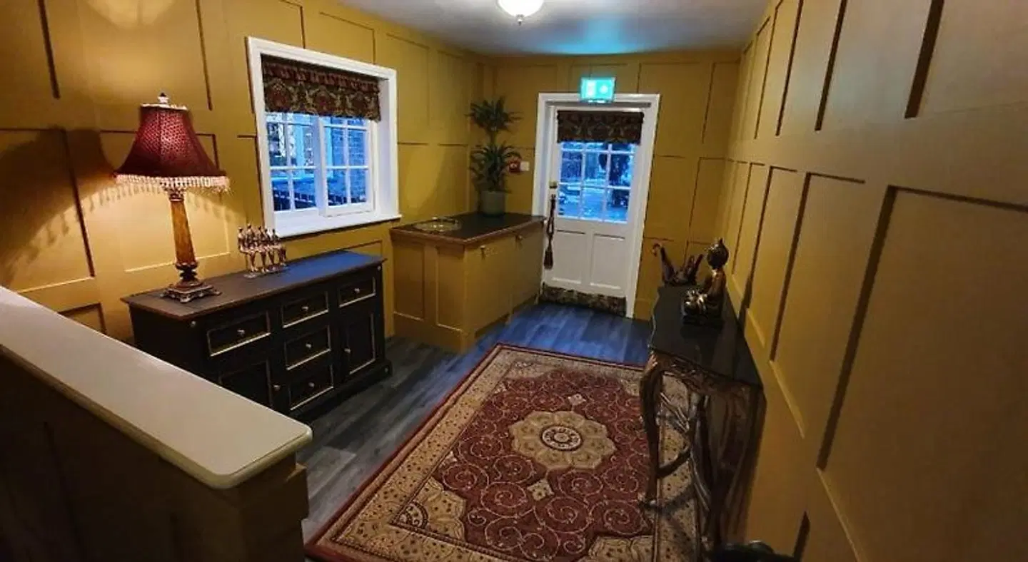 Albert House ROOM_EXAMPLE