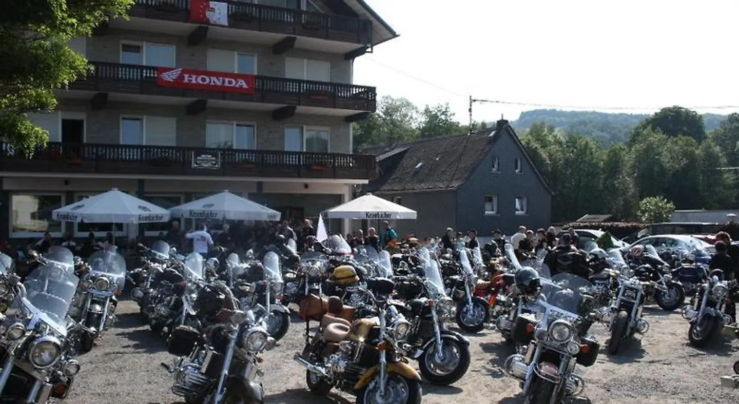 Zur Quelle SPORTS_AND_LEISURE