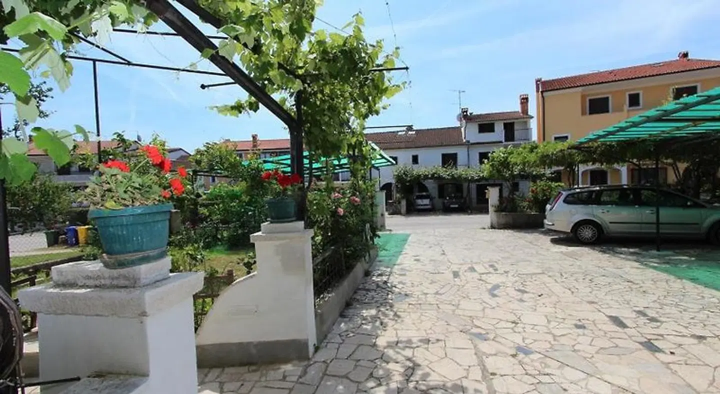 Apartments Palaziol Garten